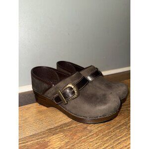 Dansko Pammy Milled Nubuck Leather Clogs Size 5.5 -36